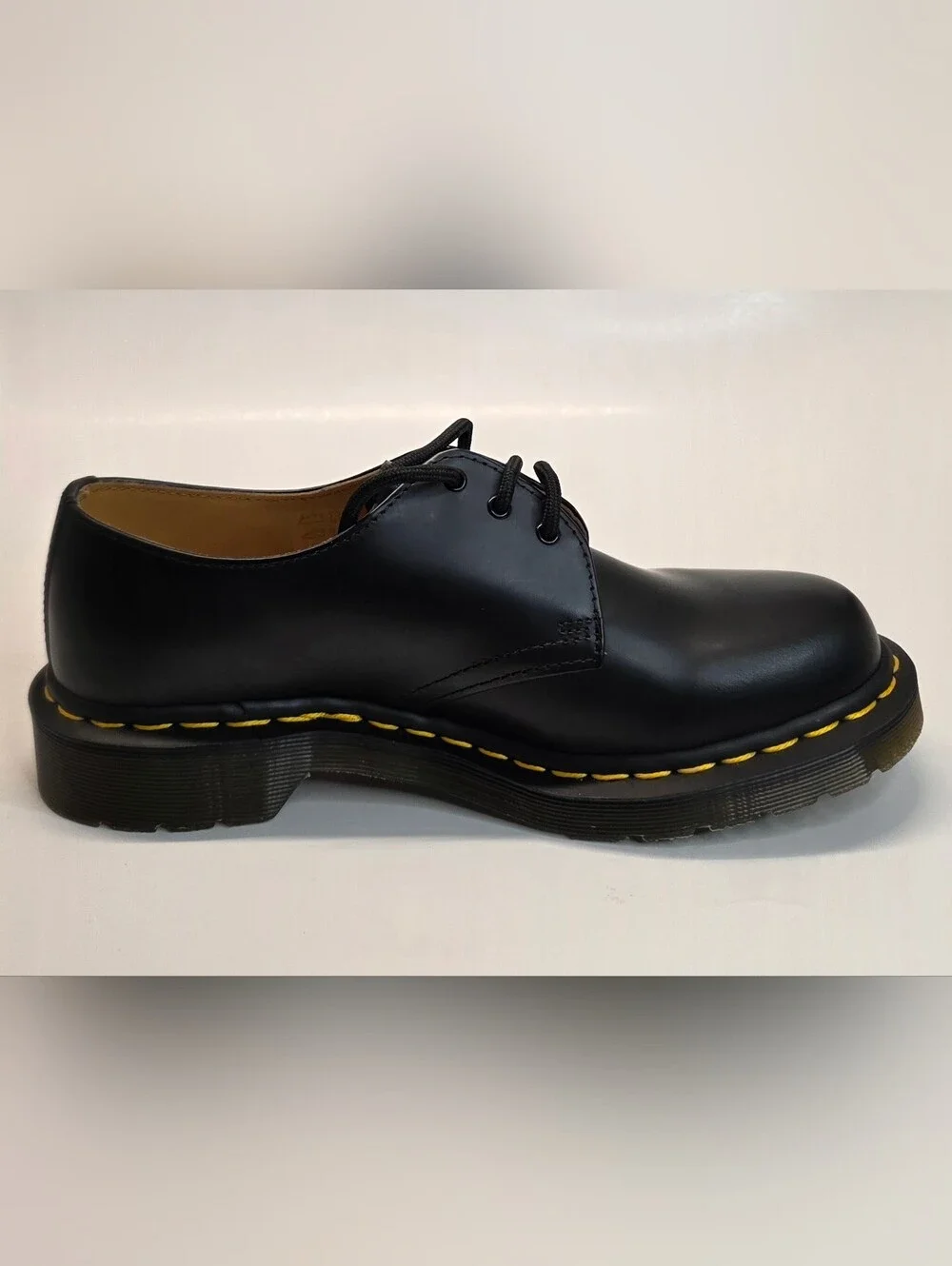 New  Dr. Martens  Smooth Leather Oxford Shoes - Black - Women's Size 9
